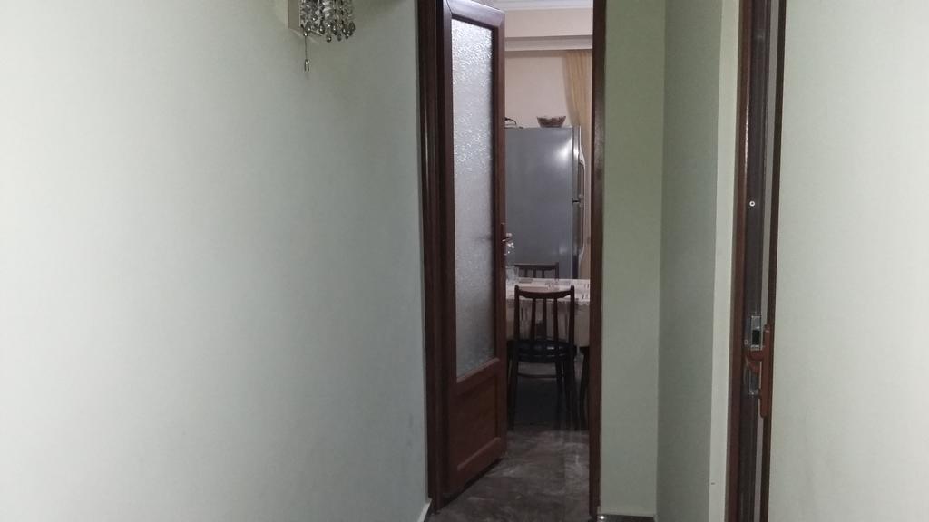 Nellie'S Apartment Batumi Exterior foto